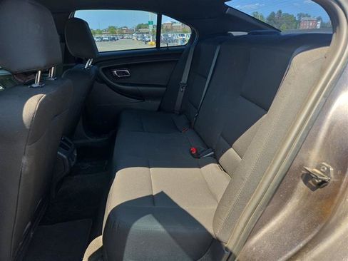Used 2018 Ford Taurus Police Interceptor AWD image 11