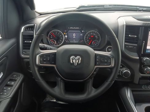 New 2026 RAM 1500 Express AWD/4WD image 21