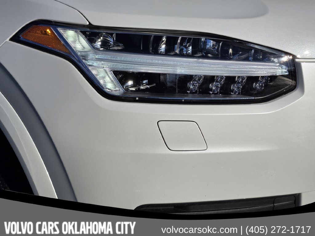 Certified 2024 Volvo XC90 B5 Core w/ Protection Package Premier AWD/4WD image 9