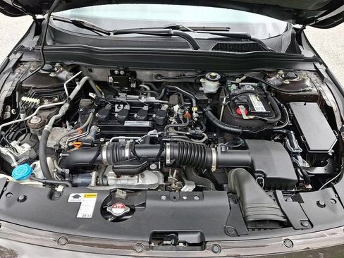 Used 2018 Honda Accord EX-L image 31