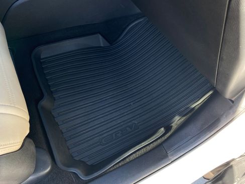 Used 2019 Honda CR-V EX image 15