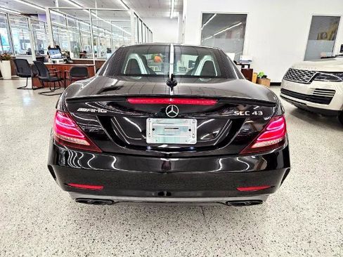 Used 2018 Mercedes-Benz SLC 43 AMG w/ Premium 2 Package image 5