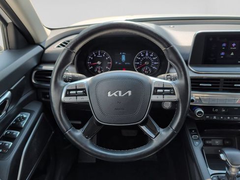 Used 2022 Kia Telluride EX w/ EX Premium Package AWD/4WD image 11