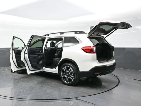 Used 2023 Subaru Ascent Limited AWD/4WD image 47