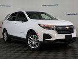 Used 2024 Chevrolet Equinox LS w/ LS Convenience Package image 2