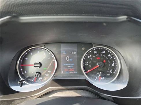 Used 2019 Toyota RAV4 XLE Premium w/ Advanced Technology Package FWD image 11
