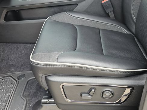 New 2026 RAM 1500 Limited AWD/4WD image 29