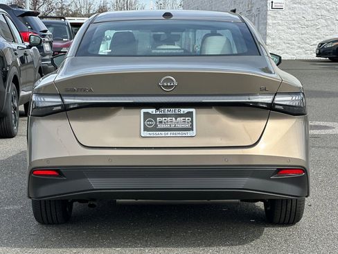 New 2026 Nissan Sentra SL FWD image 5