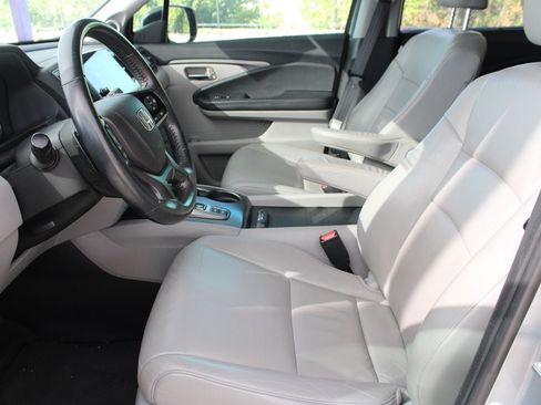 Used 2021 Honda Pilot Special Edition image 10