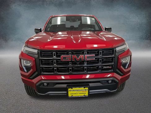 Used 2024 GMC Canyon AT4 w/ AT4 Premium Package AWD/4WD image 2