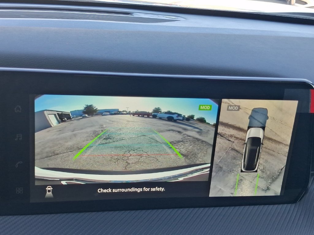 New 2027 Nissan Kicks SR w/ Cold Weather Package FWD image 10