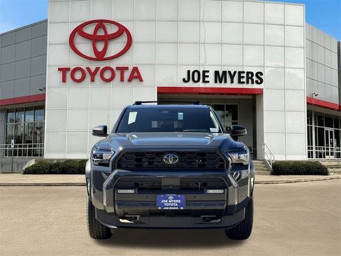 New 2026 Toyota 4Runner TRD Off-Road image 4
