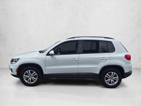 Used 2017 Volkswagen Tiguan S FWD image 5