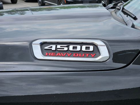 New 2026 RAM 4500 4x4 Crew Cab DRW w/ Laramie Trim Package image 26