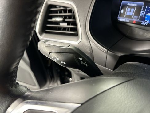 Used 2024 Ford Edge Titanium image 14