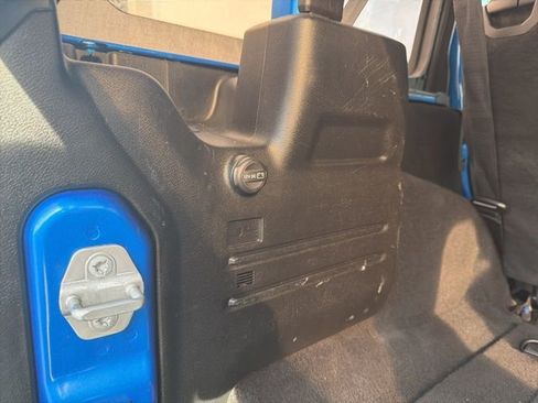 Used 2021 Jeep Wrangler Unlimited Sport image 57