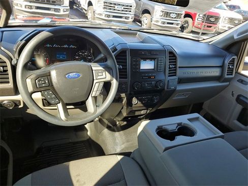 Used 2021 Ford F250 XL w/ STX Appearance Package image 10