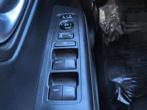 Used 2025 Honda CR-V EX image 23