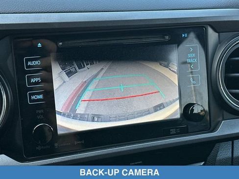 Used 2019 Toyota Tacoma TRD Sport w/ Technology Package AWD/4WD image 20