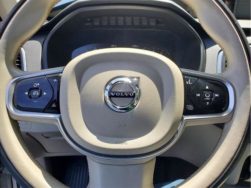 Used 2019 Volvo XC90 T6 Momentum w/ Advanced Package AWD/4WD image 37