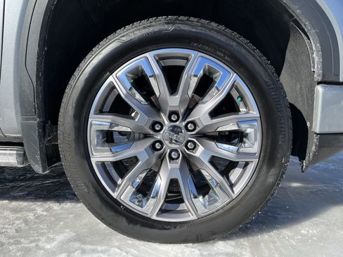 Used 2024 GMC Sierra 1500 Denali w/ Denali Reserve Package image 13