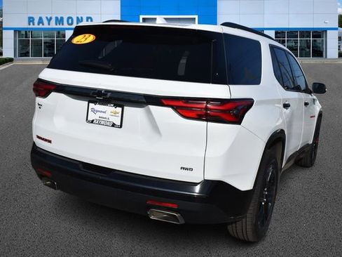 Used 2023 Chevrolet Traverse Premier w/ Redline Edition image 3