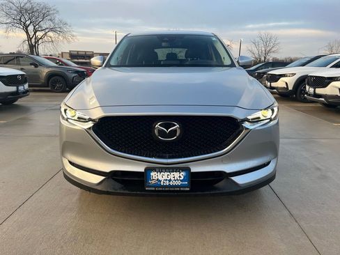 Used 2017 MAZDA CX-5 Grand Touring w/ Premium Package image 3