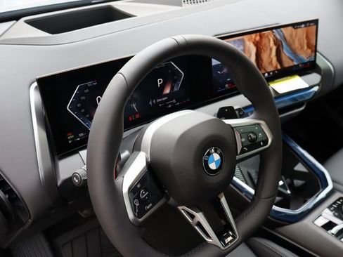 Used 2025 BMW X3 xDrive30i w/ Premium Package image 22