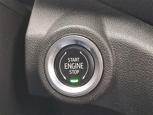 Used 2023 Chevrolet TrailBlazer RS w/ Convenience Package image 23