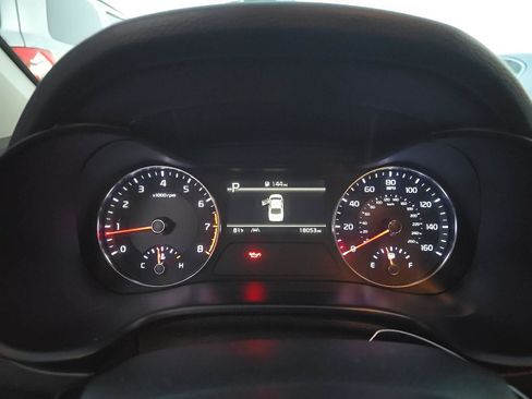 Used 2024 Kia Forte LXS FWD image 3