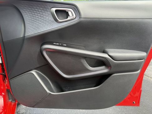 Certified 2022 Kia Soul GT-Line FWD image 31