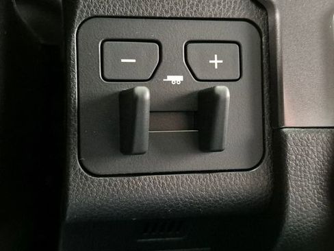 New 2026 Toyota Tacoma TRD Off-Road AWD/4WD image 18