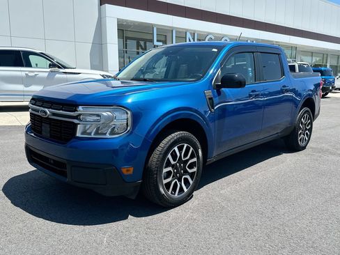 Used 2024 Ford Maverick Lariat FWD image 1