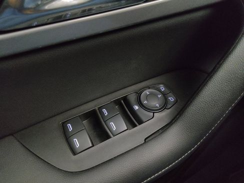 Used 2024 Chevrolet Blazer LT w/ Convenience Package FWD image 27