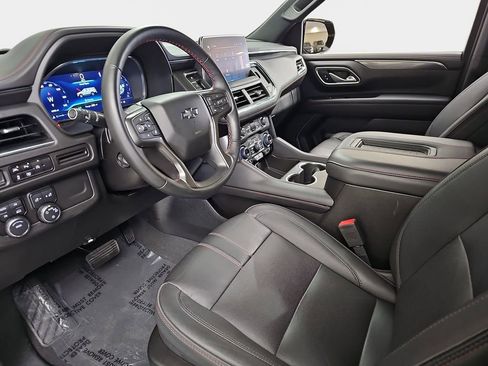 Used 2024 Chevrolet Tahoe RST w/ Luxury Package AWD/4WD image 19