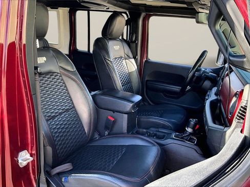 Certified 2021 Jeep Wrangler Unlimited Rubicon image 23