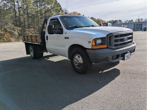 Used 1999 Ford F350 XLT image 4