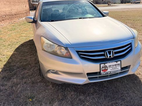 Used 2011 Honda Accord EX image 6
