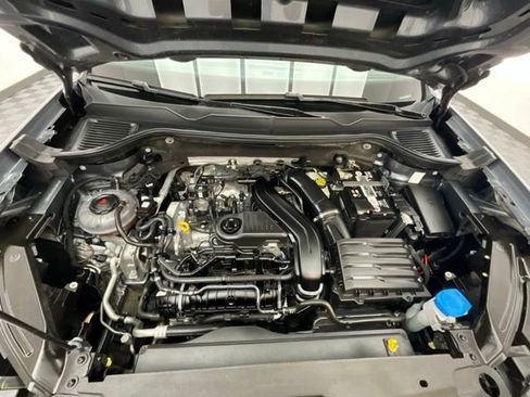 Used 2023 Volkswagen Taos S FWD image 24