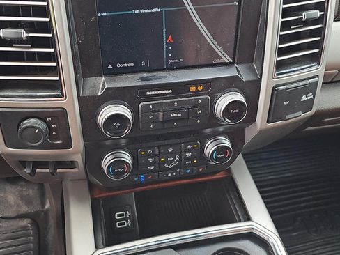 Used 2019 Ford F350 King Ranch w/ Chrome Package AWD/4WD image 11