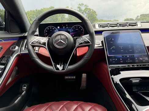 Certified 2023 Mercedes-Benz S 500 4MATIC image 18