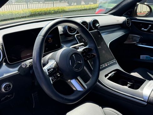 Used 2024 Mercedes-Benz C 300 4MATIC Sedan image 2