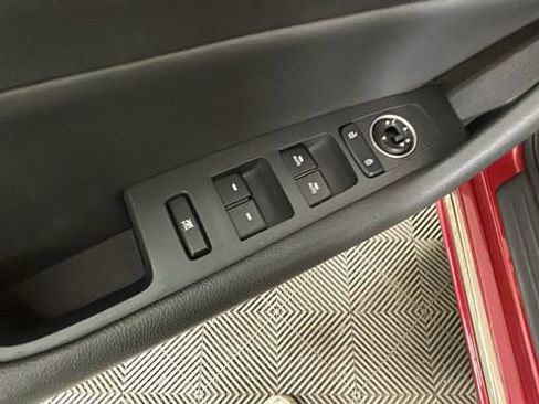 Used 2018 Hyundai Sonata Sport FWD image 11