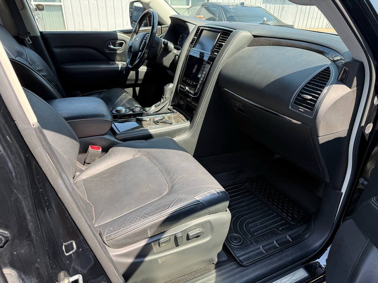 Used 2021 INFINITI QX80 Luxe AWD/4WD image 19