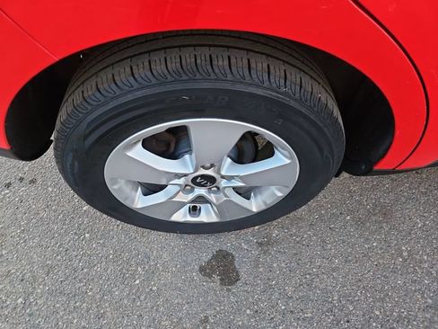 Used 2019 Kia Soul FWD image 15