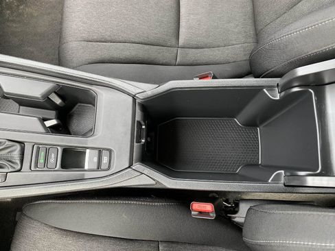 Certified 2024 Honda Accord EX image 27