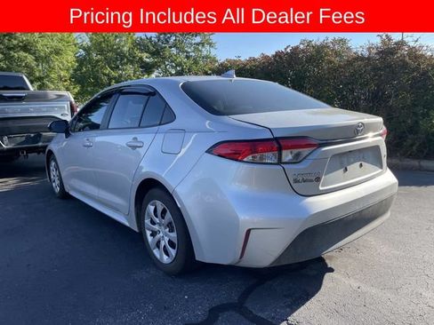 Used 2025 Toyota Corolla LE FWD image 4