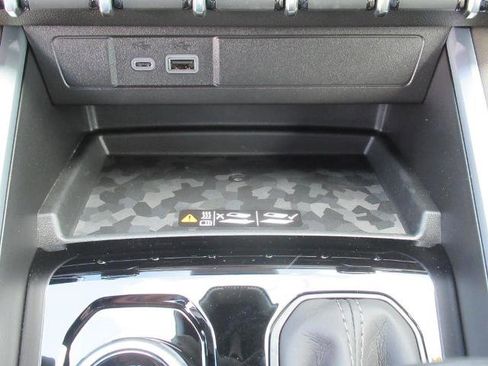 New 2025 Chevrolet Colorado ZR2 w/ ZR2 Bison Edition image 28