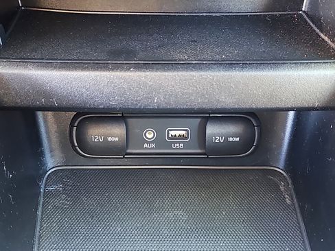 Used 2020 Kia Forte LXS image 8