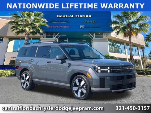 Used 2025 Hyundai Santa Fe Limited FWD image 1